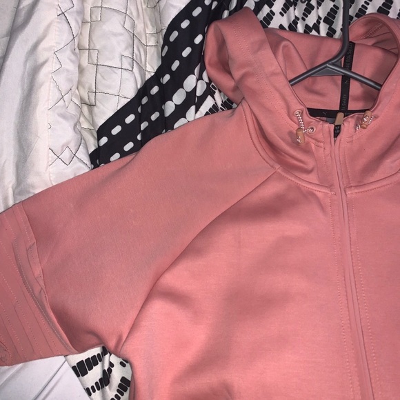 Pink Puma tracksuit - Picture 10 of 10